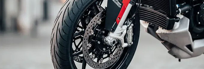 Banner moto tires